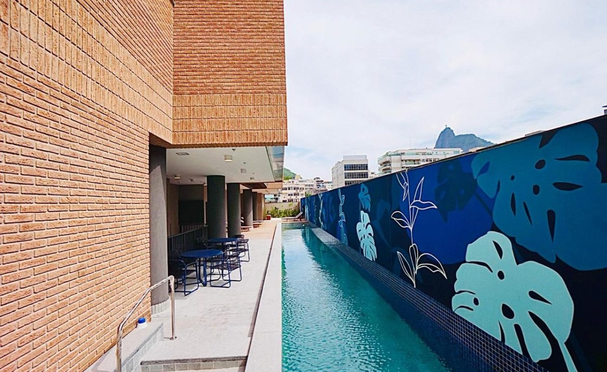 nurban-botafogo-soniaferreiraimoveisrj.com.br-condominio-piscina-com-raia-1