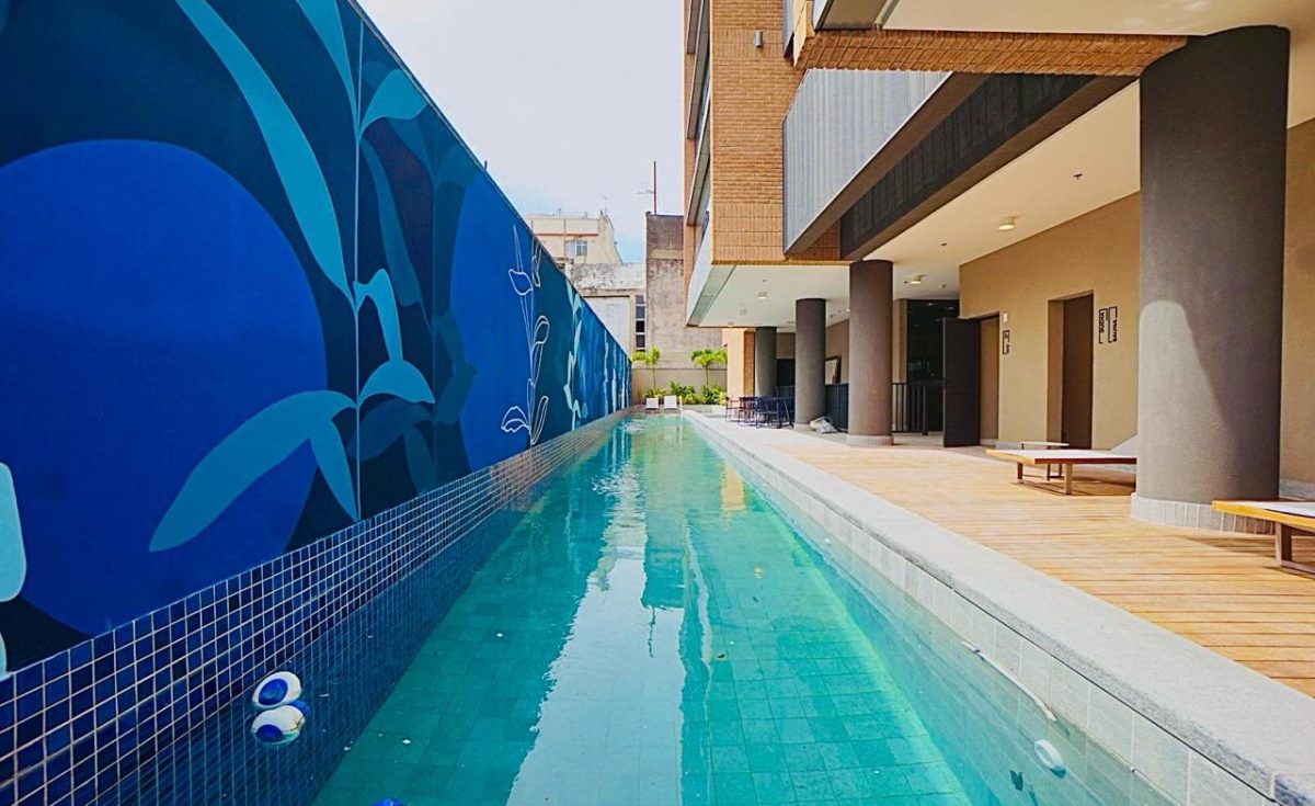 nurban-botafogo-soniaferreiraimoveisrj.com.br-condominio-piscina-com-raia